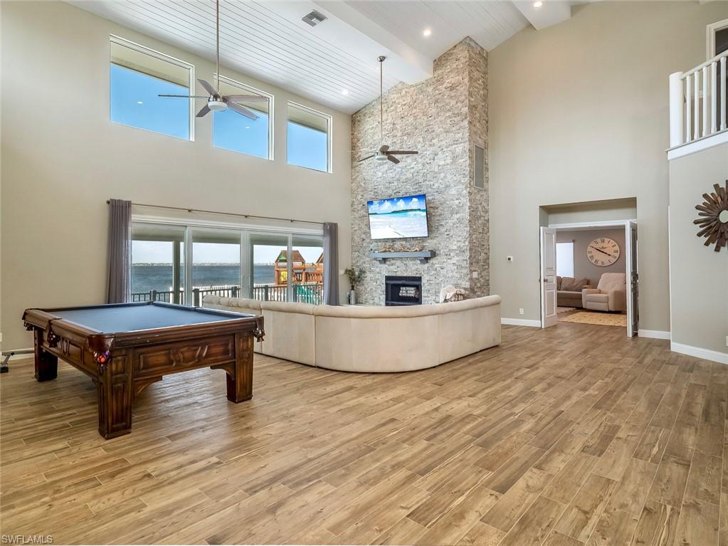 METES AND BOUNDS - Residential