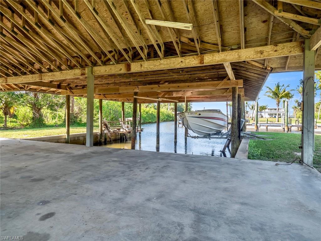 METES AND BOUNDS - Residential