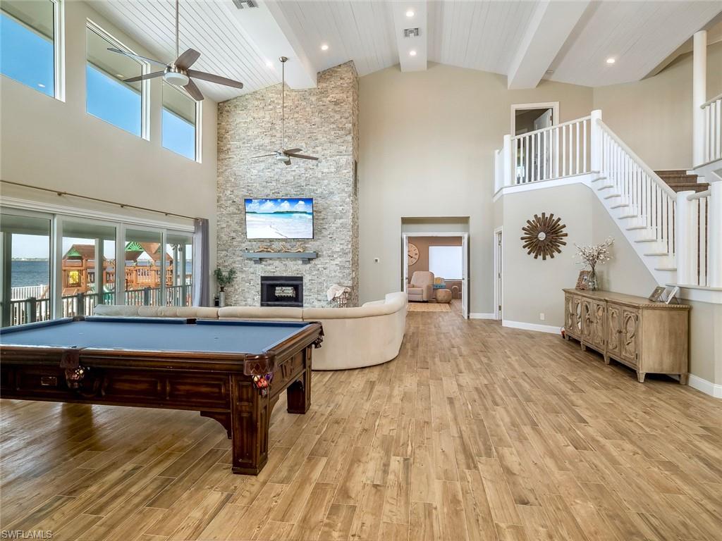 METES AND BOUNDS - Residential