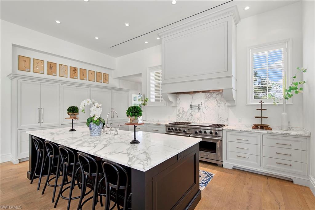 QUAIL WEST - Residential