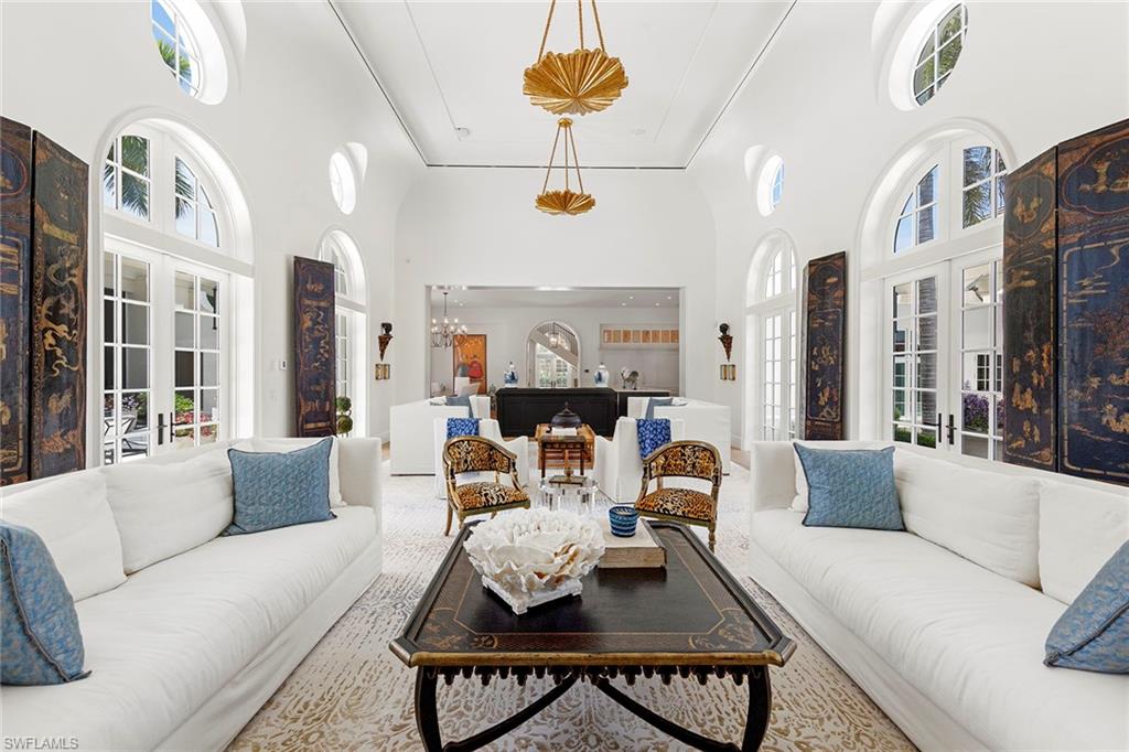 QUAIL WEST - Residential