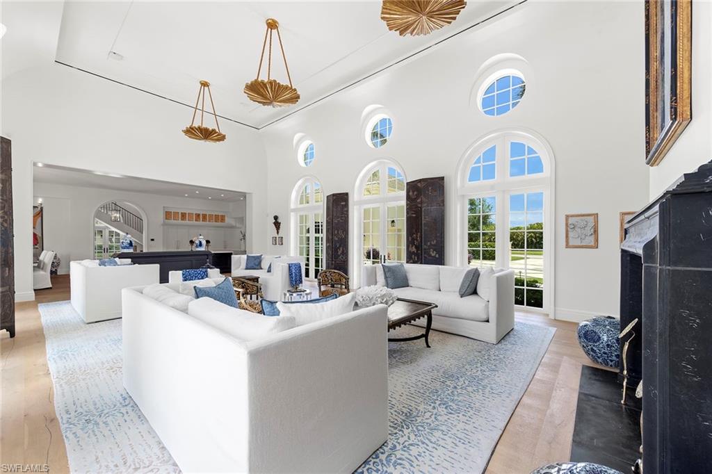 QUAIL WEST - Residential