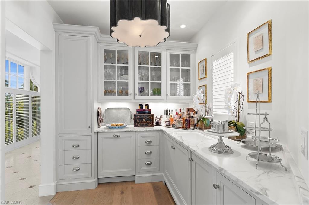 QUAIL WEST - Residential