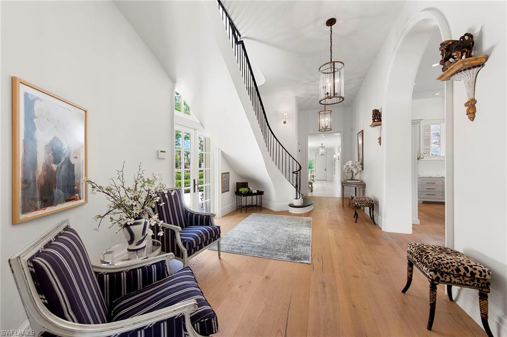 QUAIL WEST - Residential