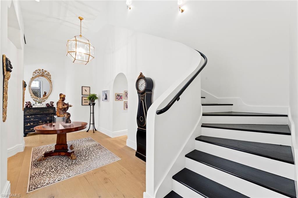 QUAIL WEST - Residential