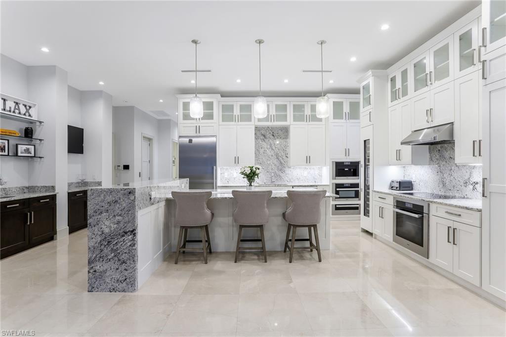 MOORINGS - Residential