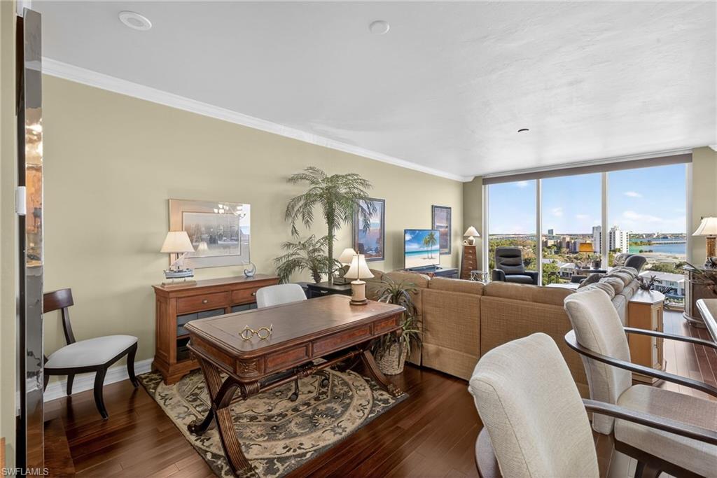 NORTH STAR YACHT CLUB - Residential