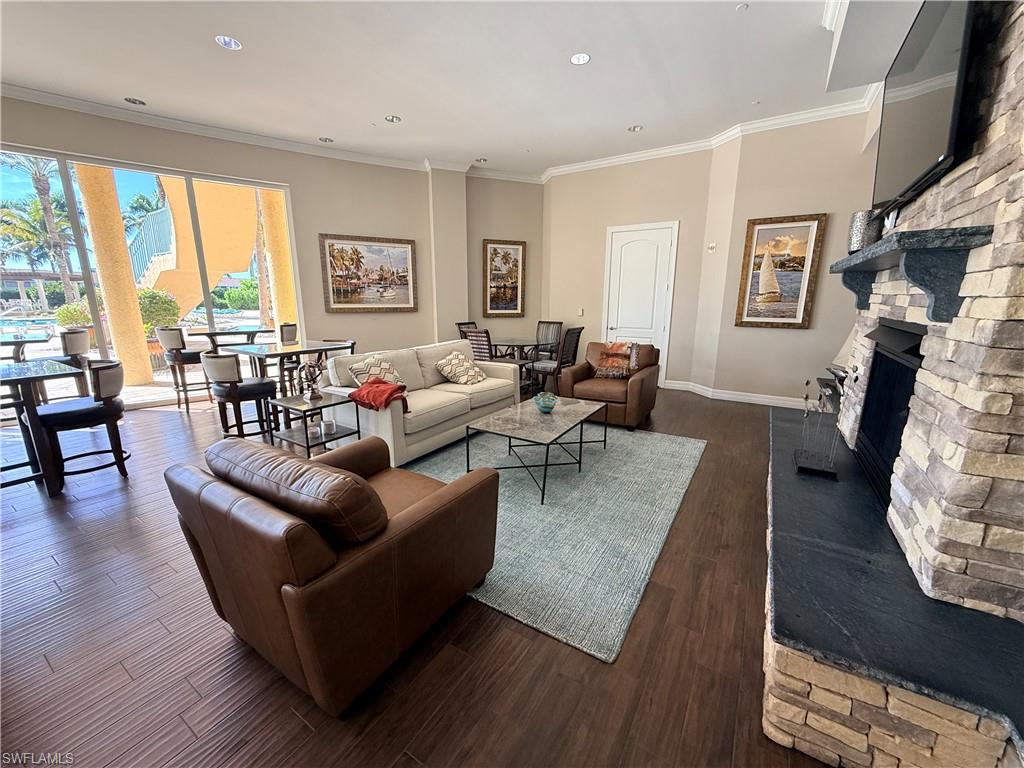 NORTH STAR YACHT CLUB - Residential