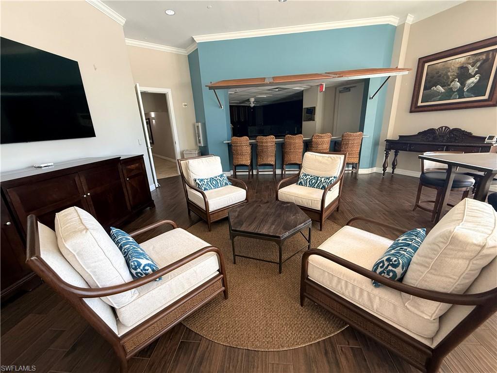 NORTH STAR YACHT CLUB - Residential