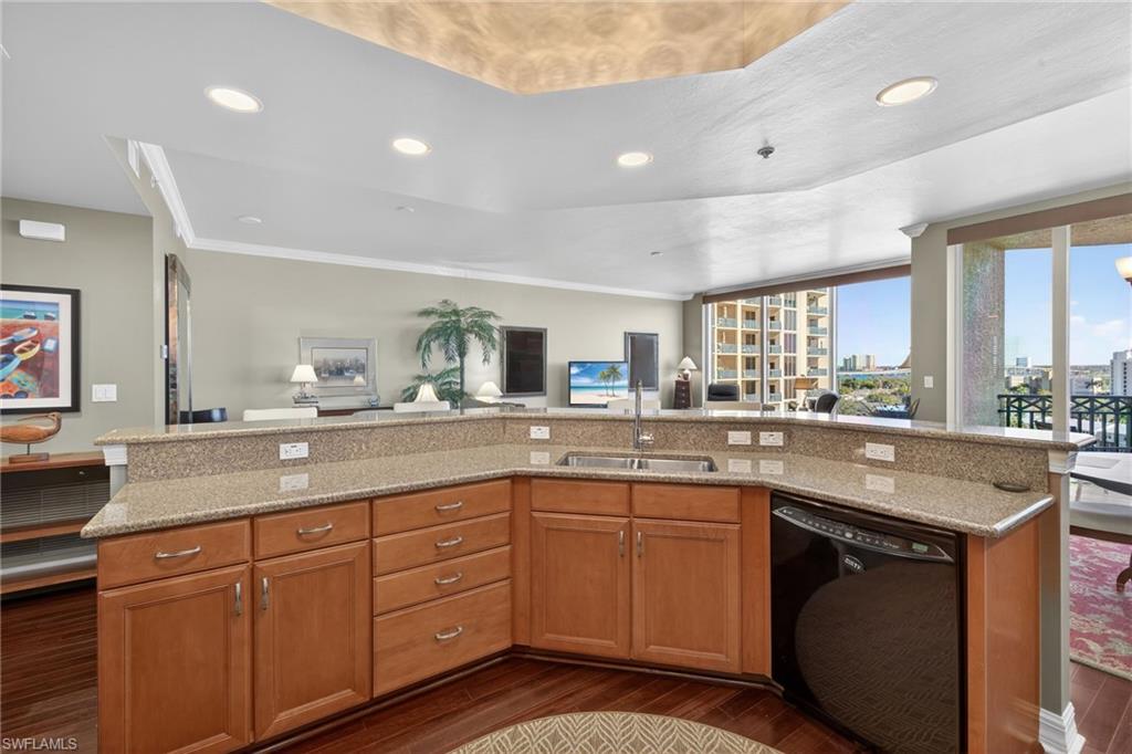 NORTH STAR YACHT CLUB - Residential