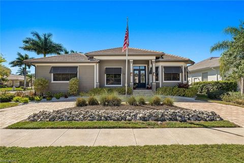 A home in MARCO ISLAND