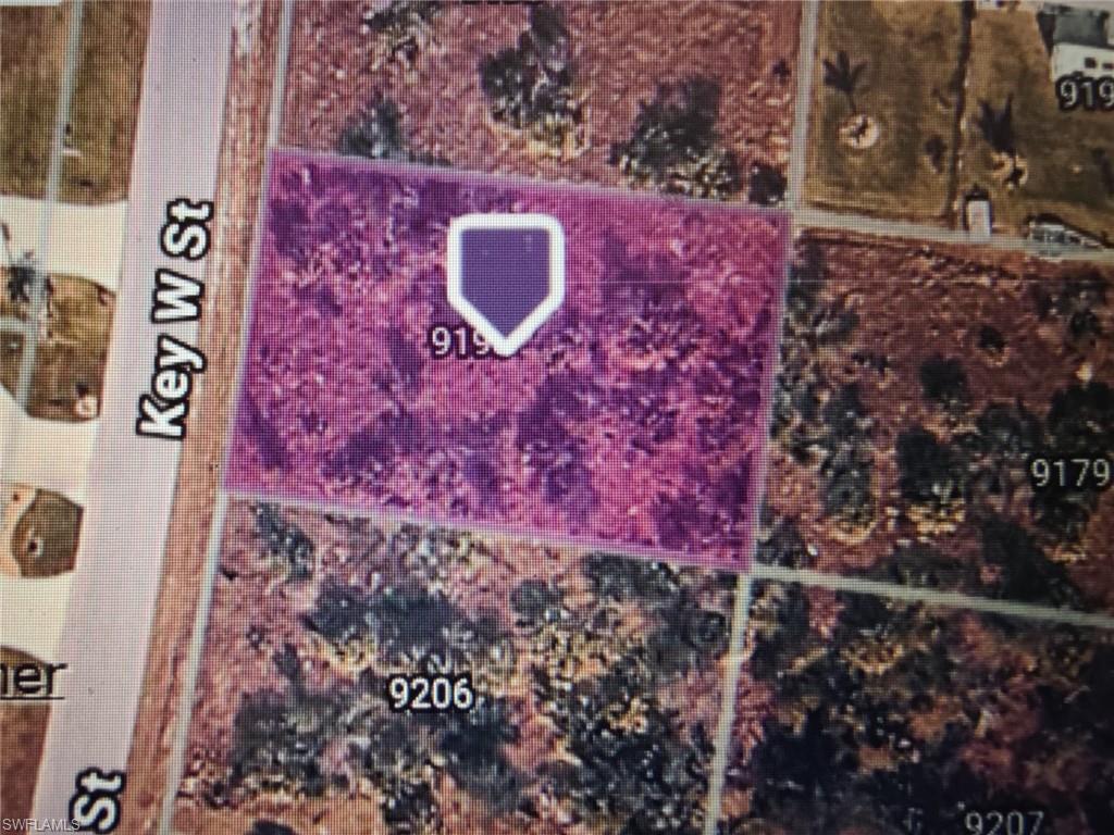 PORT CHARLOTTE - Land