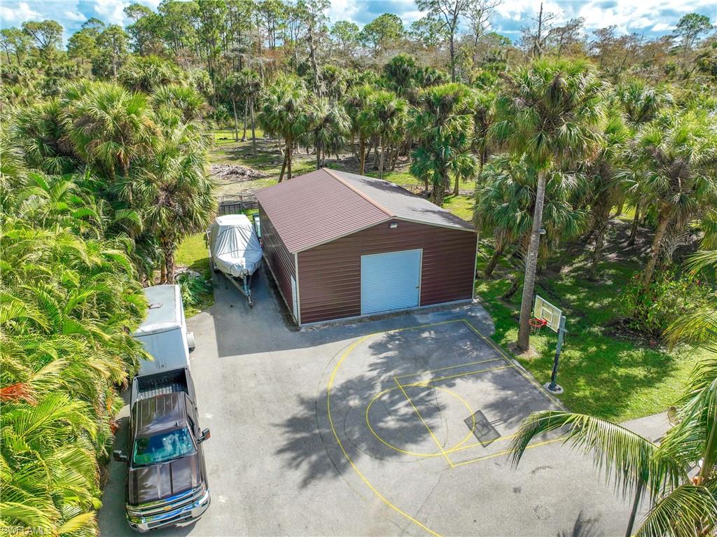 GOLDEN GATE ESTATES - Residential