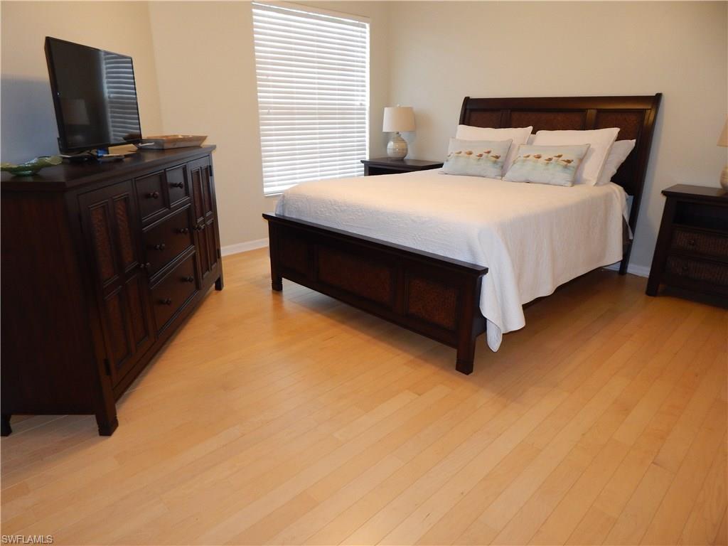 SILVERLAKES - Residential