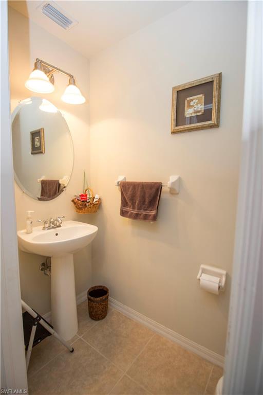 VERONA POINTE - Residential