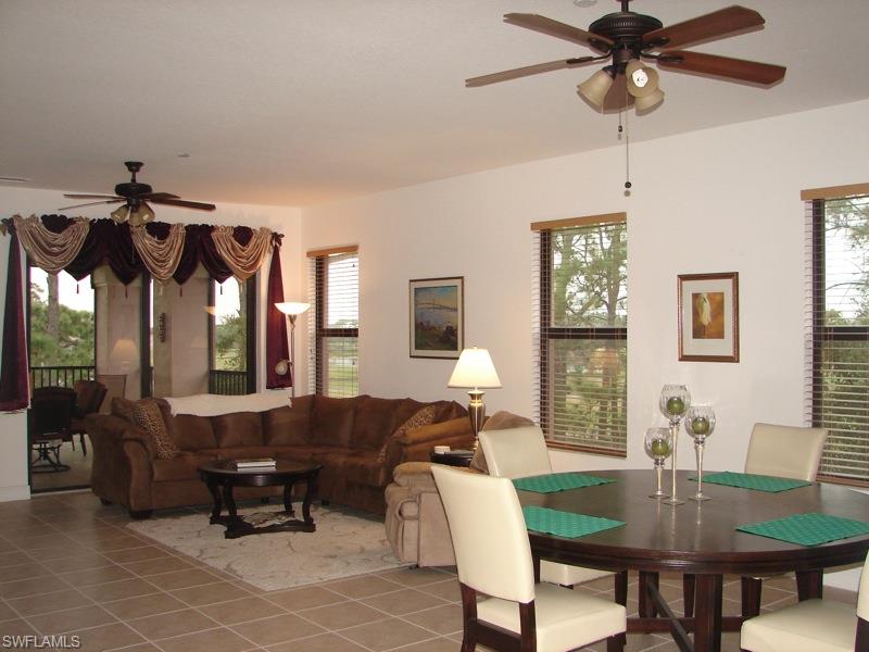 ESPLANADE - Residential