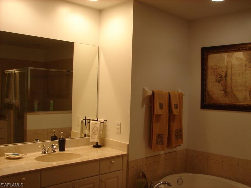 ESPLANADE - Residential