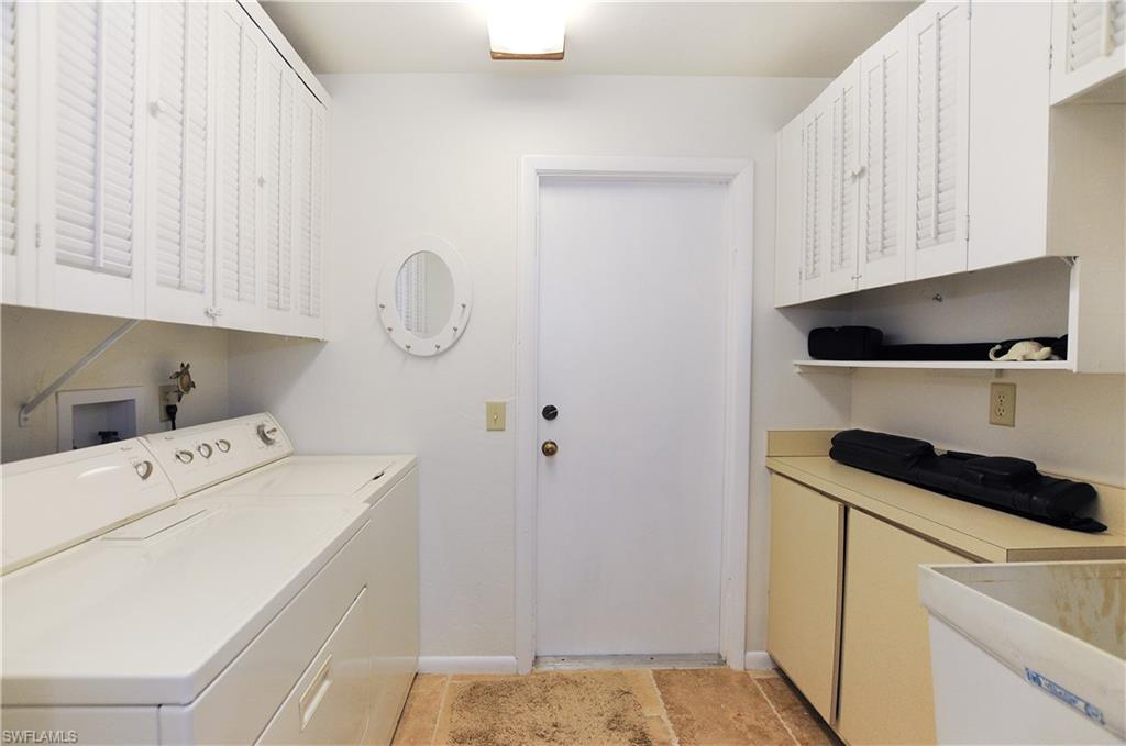 SOUTH POINTE SOUTH - Residential