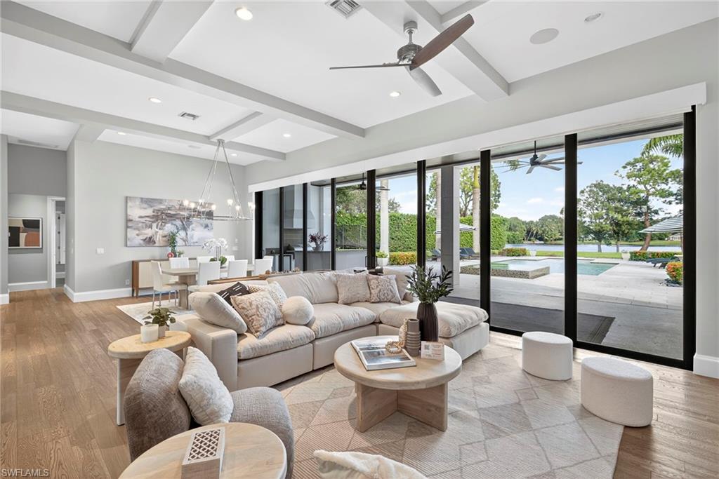 PINE RIDGE - Residential