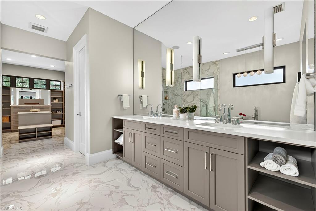 PINE RIDGE - Residential