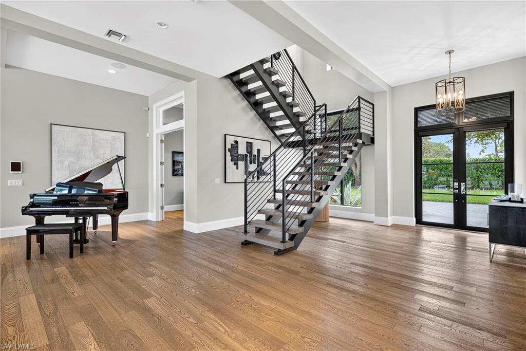 PINE RIDGE - Residential