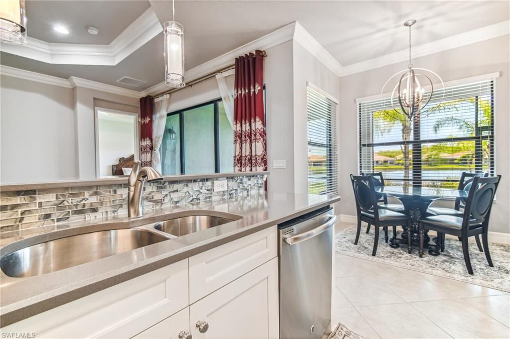 MARINA BAY - Residential Lease