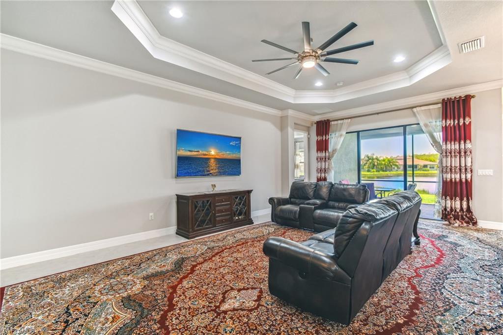 MARINA BAY - Residential Lease