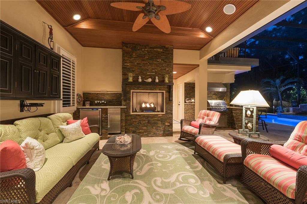 OLDE NAPLES - Residential