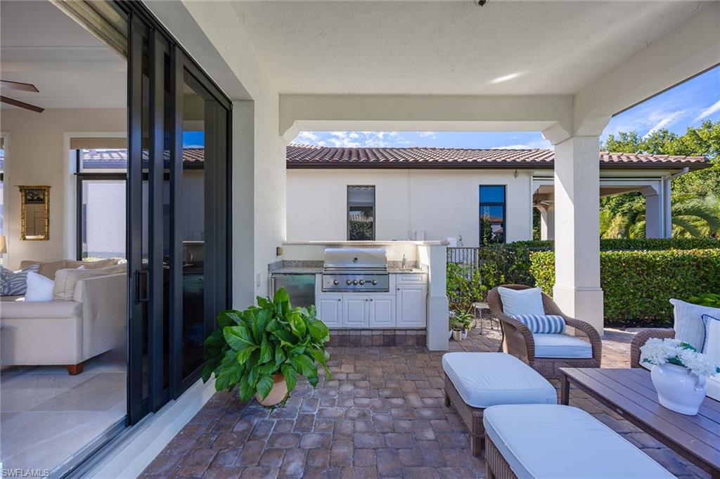 TRADITIONS - Residential