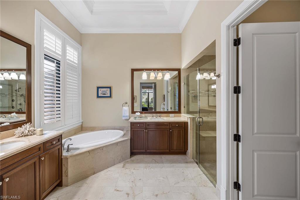 TRADITIONS - Residential