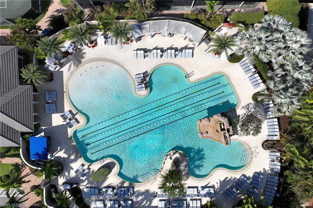 TRADITIONS - Residential