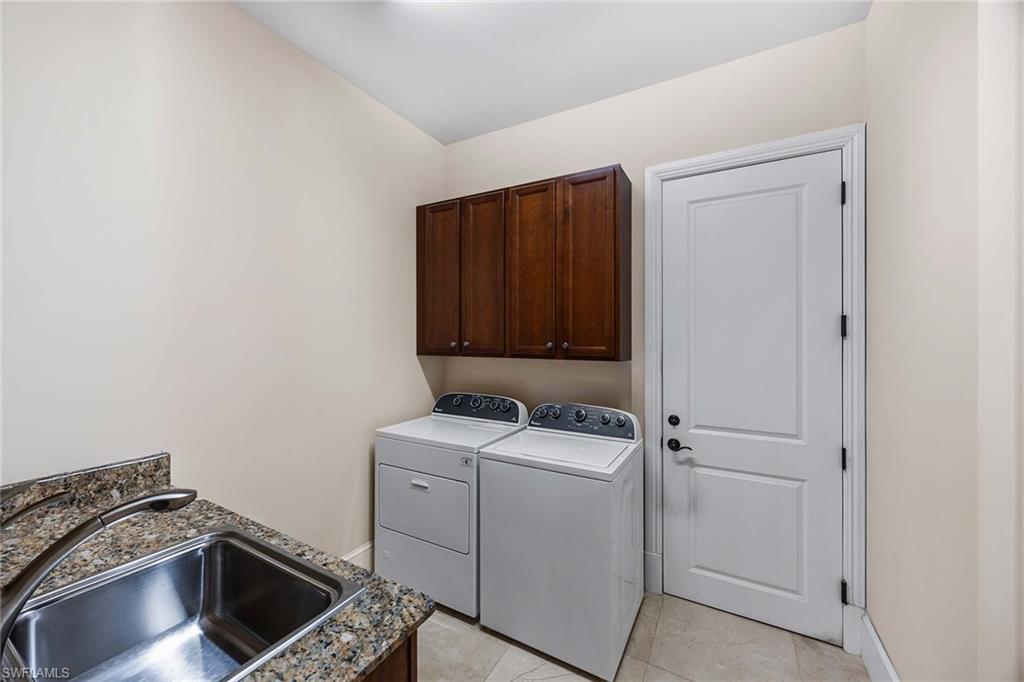 TRADITIONS - Residential