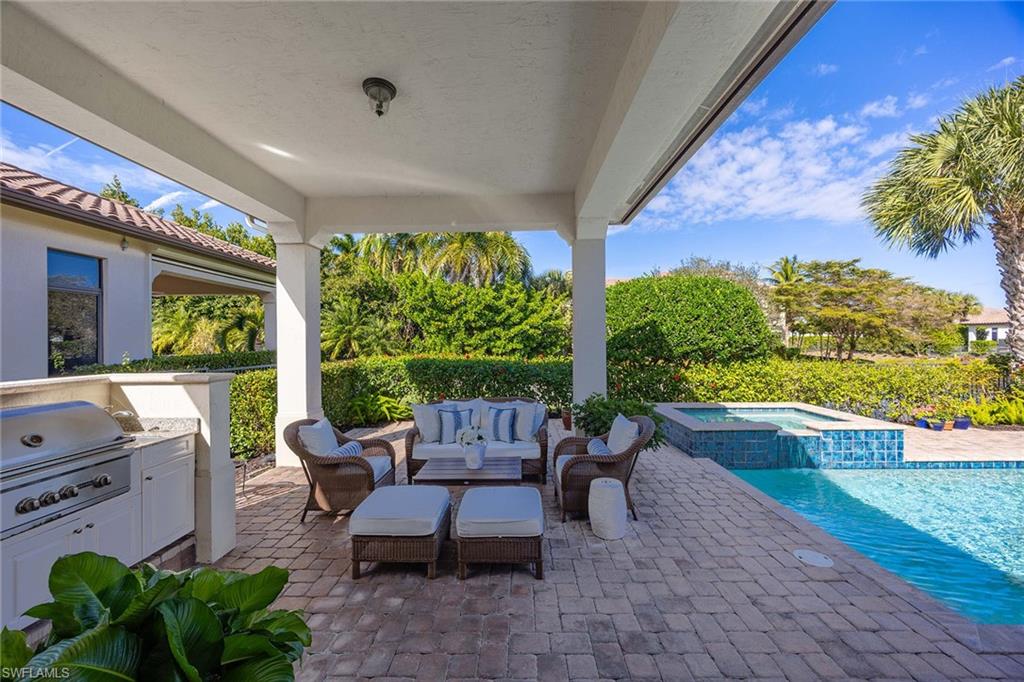 TRADITIONS - Residential