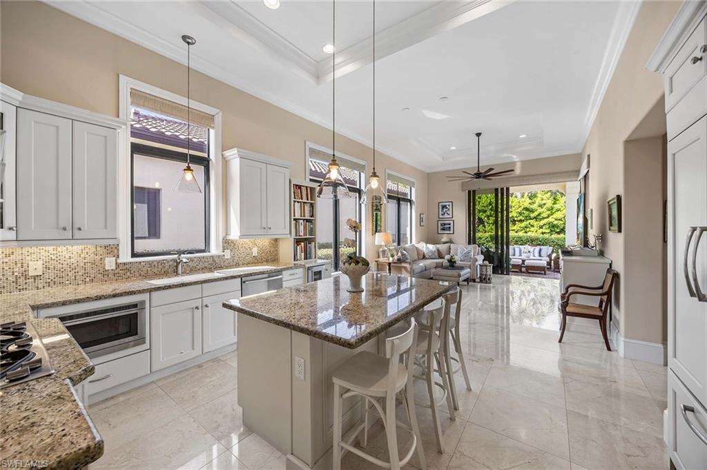 TRADITIONS - Residential