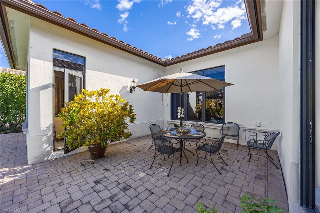 TRADITIONS - Residential