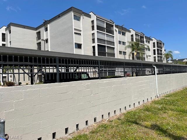 CENTRE COURT CONDO - Residential Lease