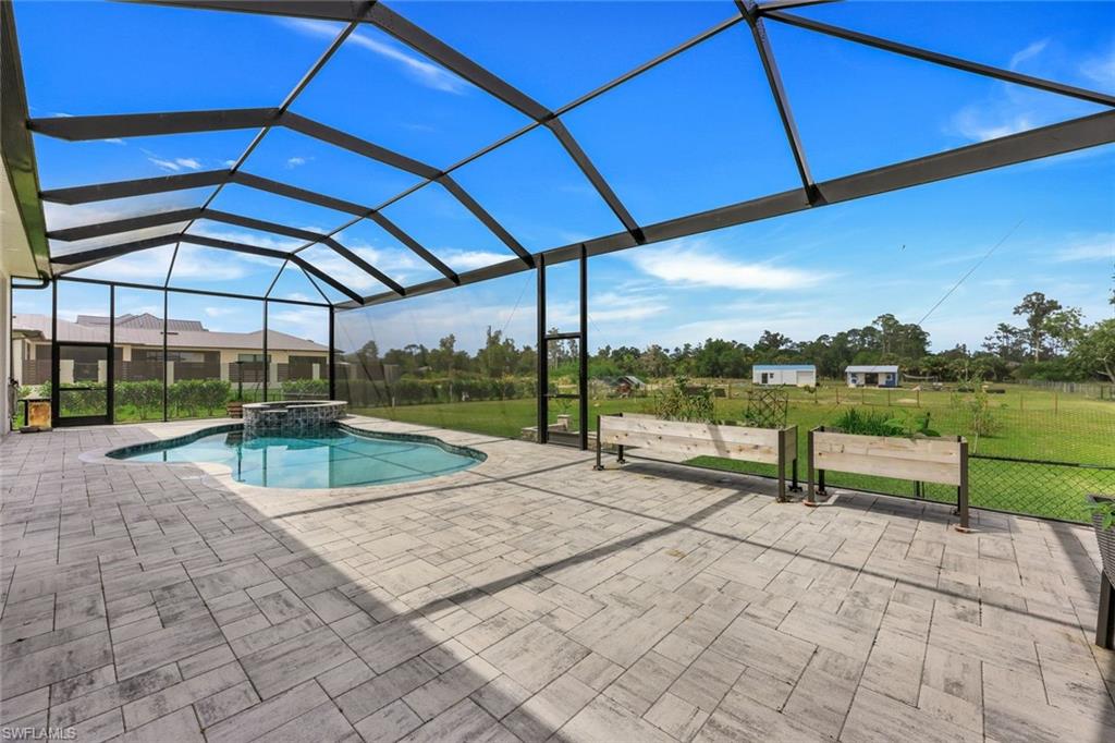 BRIARCLIFF - Residential