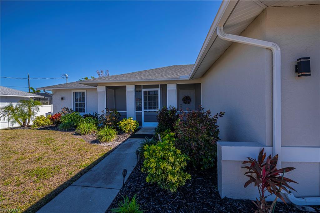 CAPE CORAL - Residential