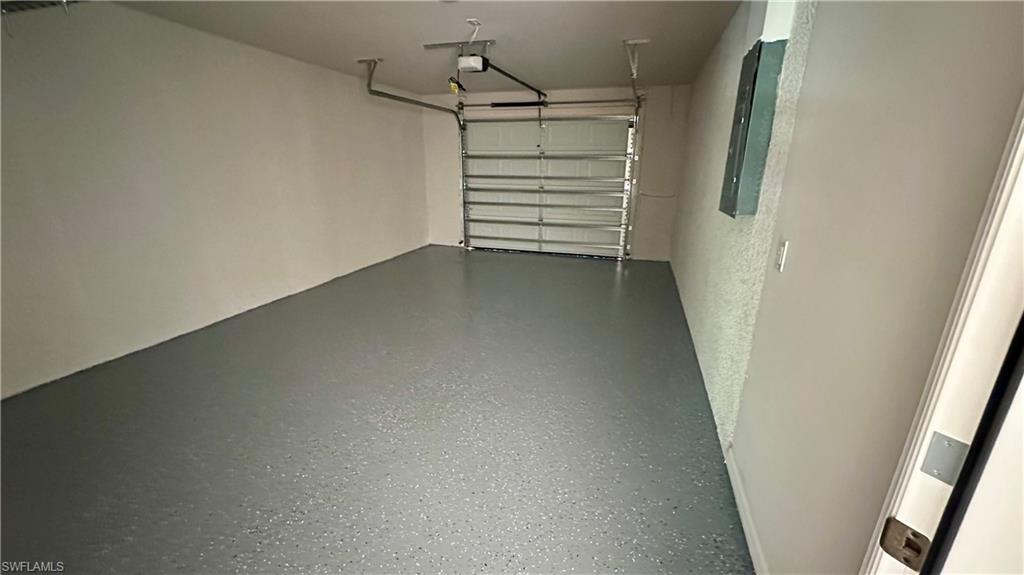 CAPE CORAL - Residential Lease