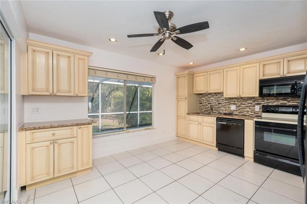 LOGAN WOODS - Residential