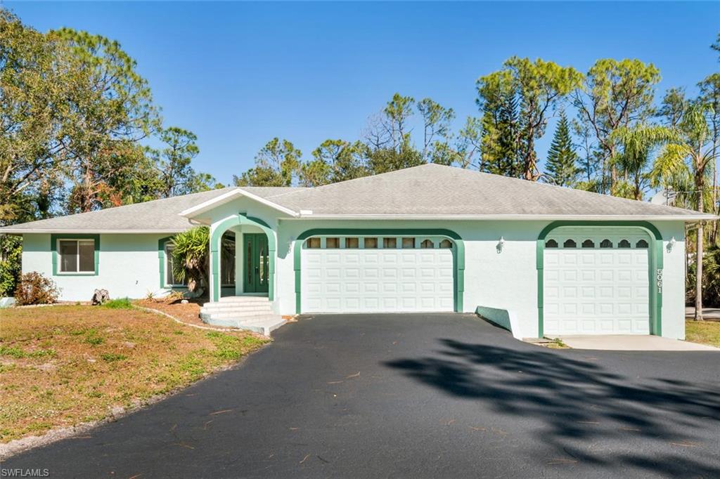 LOGAN WOODS - Residential