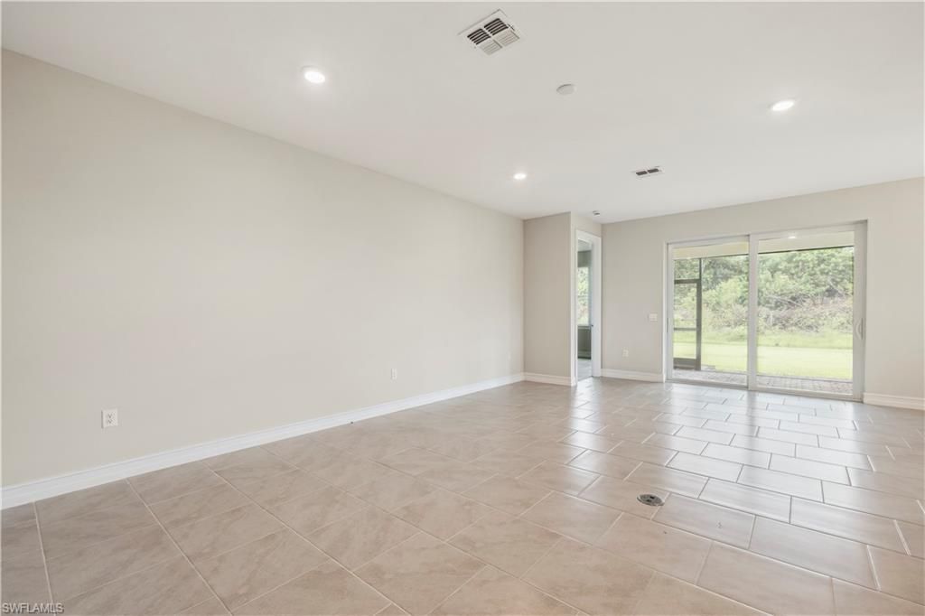 Photo of 16921 Elkhorn Coral DR, NORTH FORT MYERS, FL 33903 (MLS # 226013241)