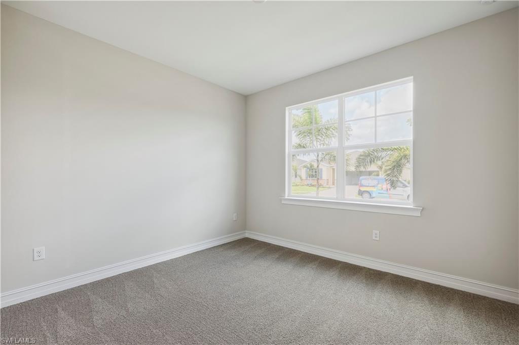 CORAL BAY - Residential