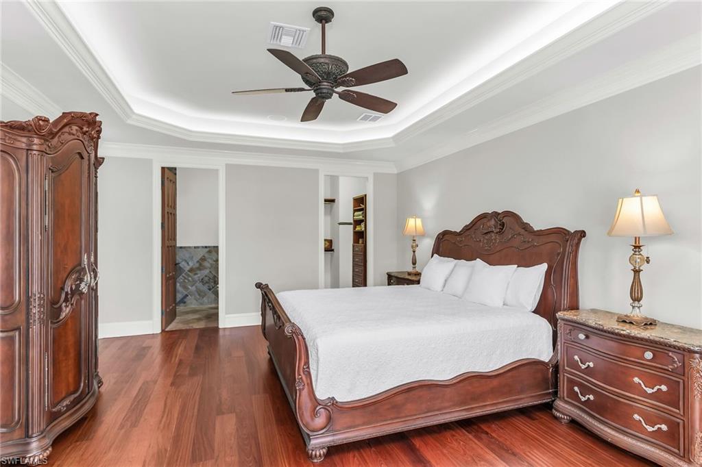 MARCO BEACH - Residential