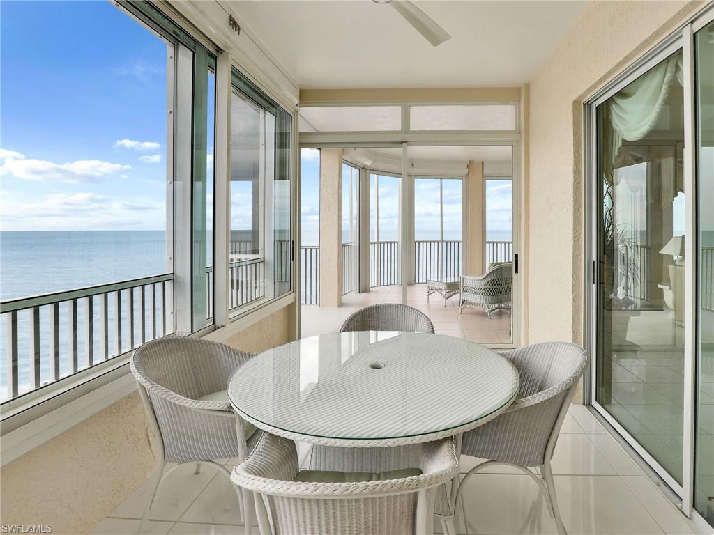 BAREFOOT BEACH CLUB - Residential