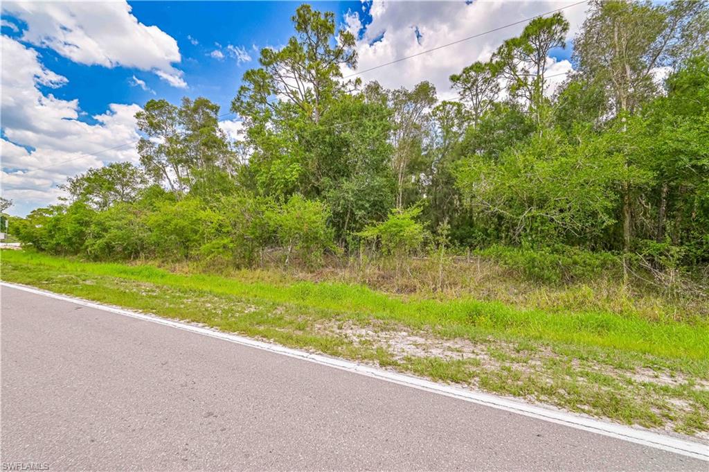 NORTH FORT MYERS - Land