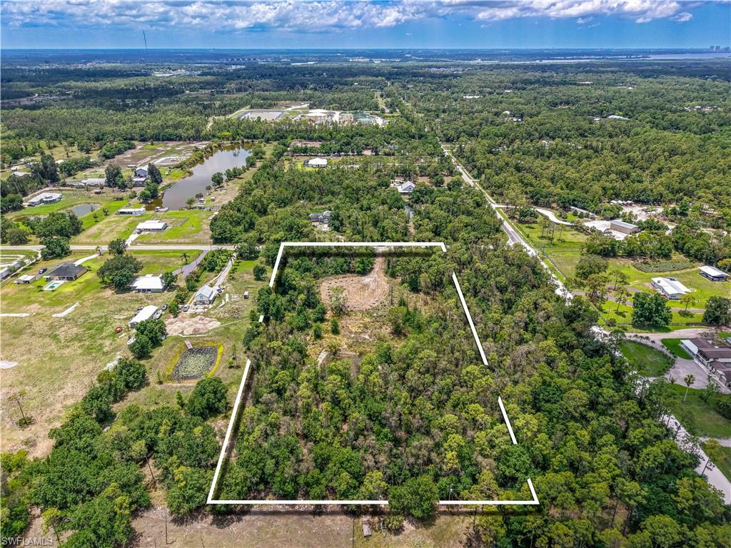 NORTH FORT MYERS - Land