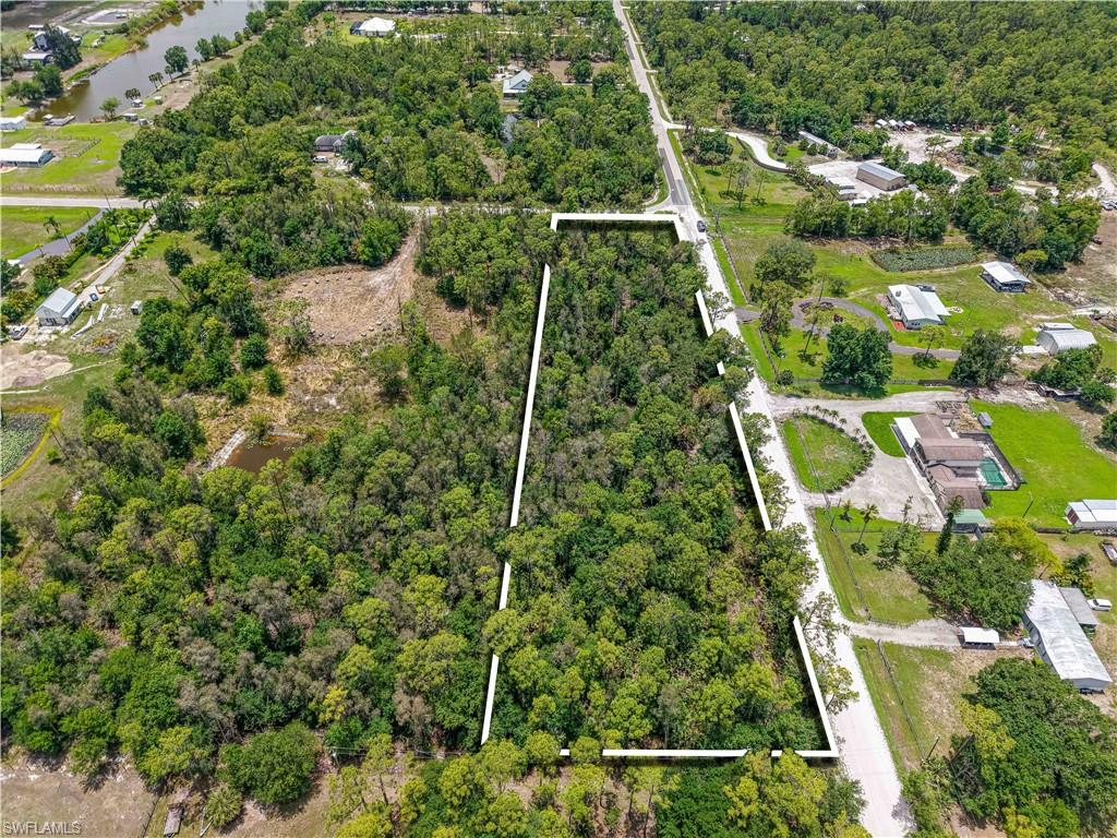 NORTH FORT MYERS - Land