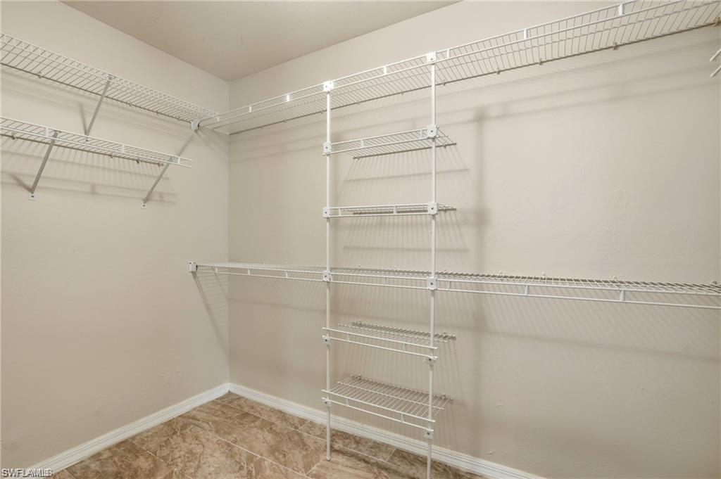 CROWN POINTE EAST - Residential Lease