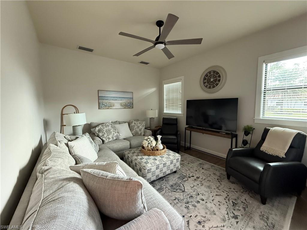 GOLDEN PALMS LUXURY MOTORCOACH RESORT - Land